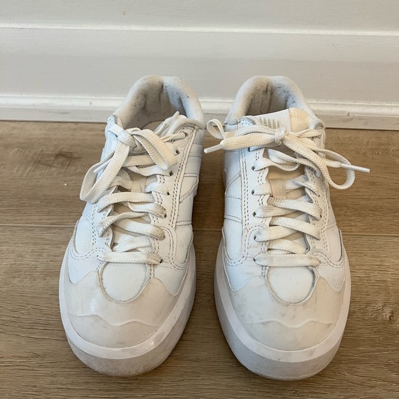 New Balance CT302 - Picture 1 of 6